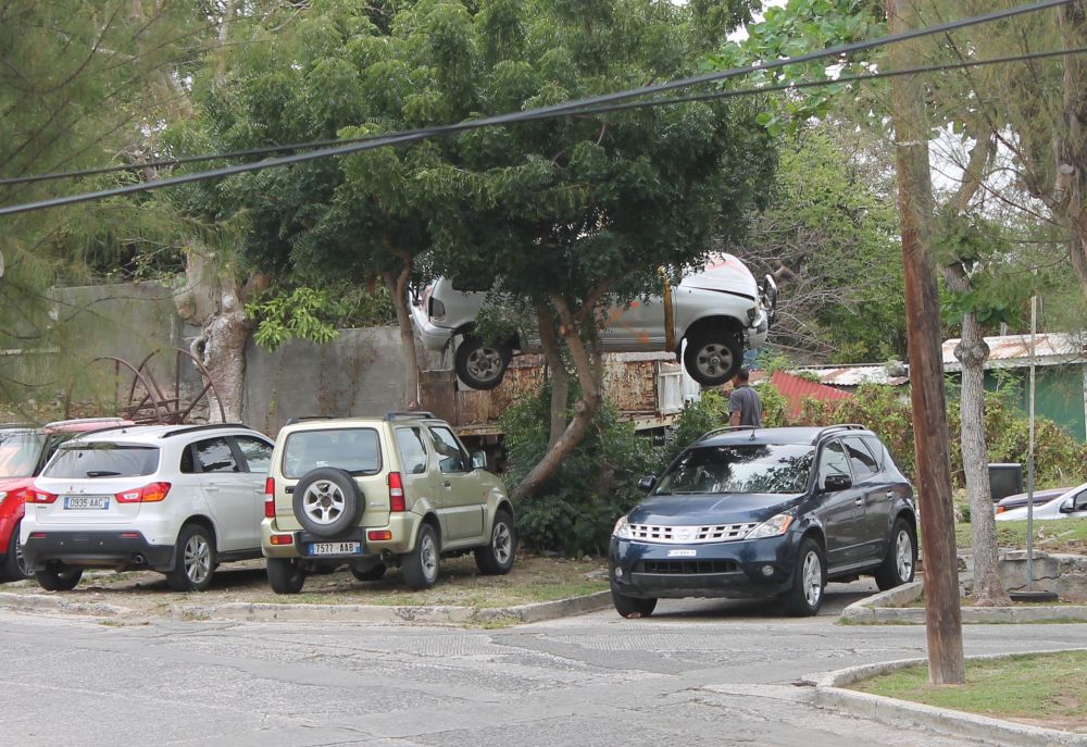 Free removal of abandoned cars from public roads SoualigaPost